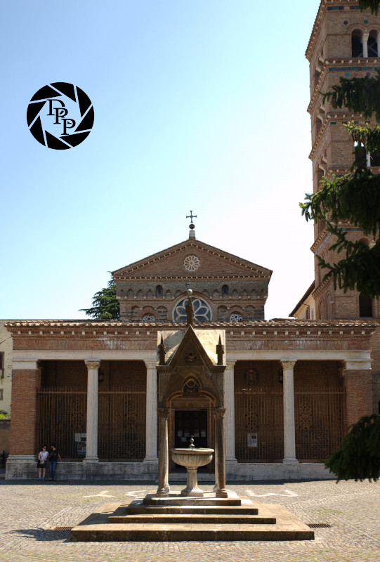 9364098181_5378015221_o